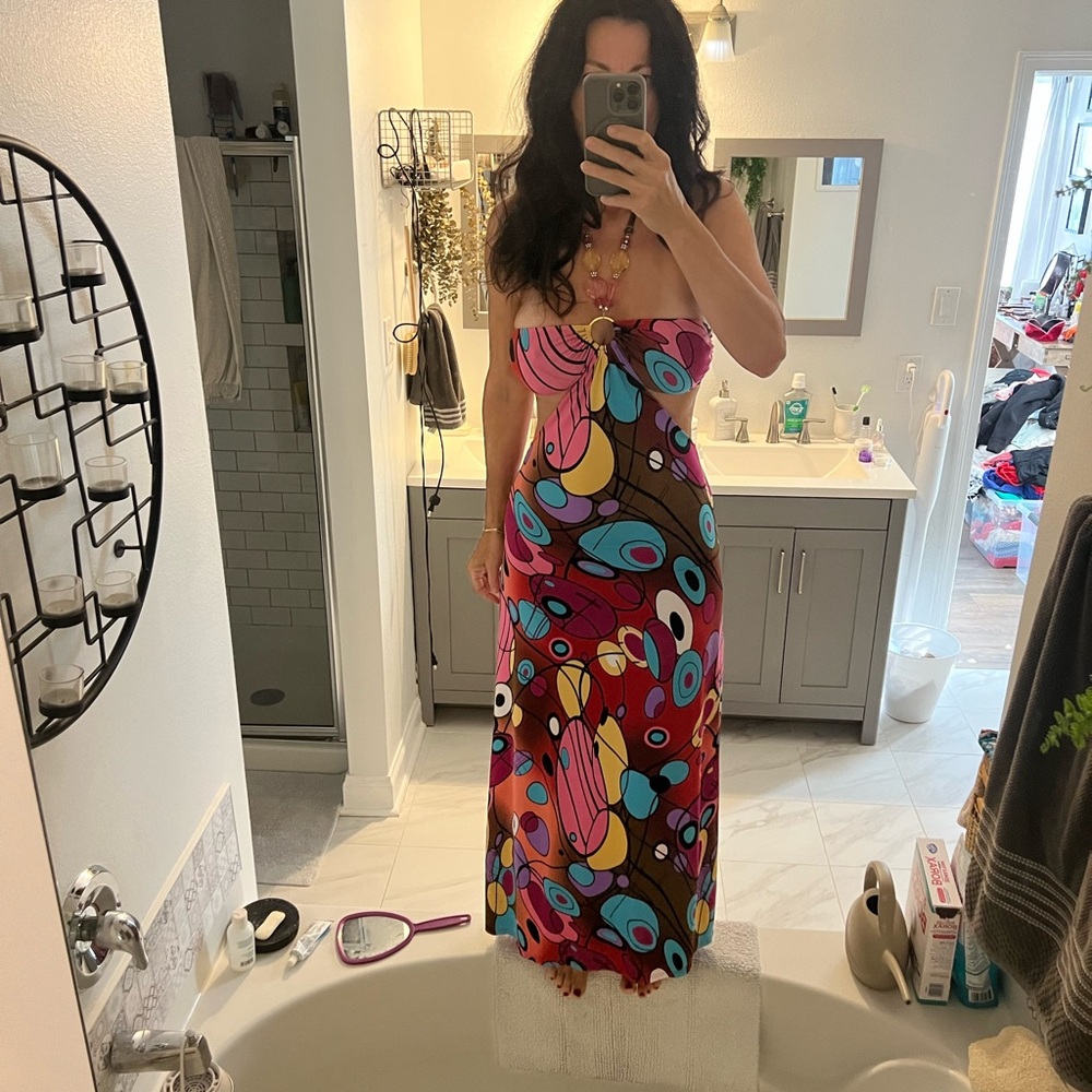 De More Colorful Halter Maxi Dress